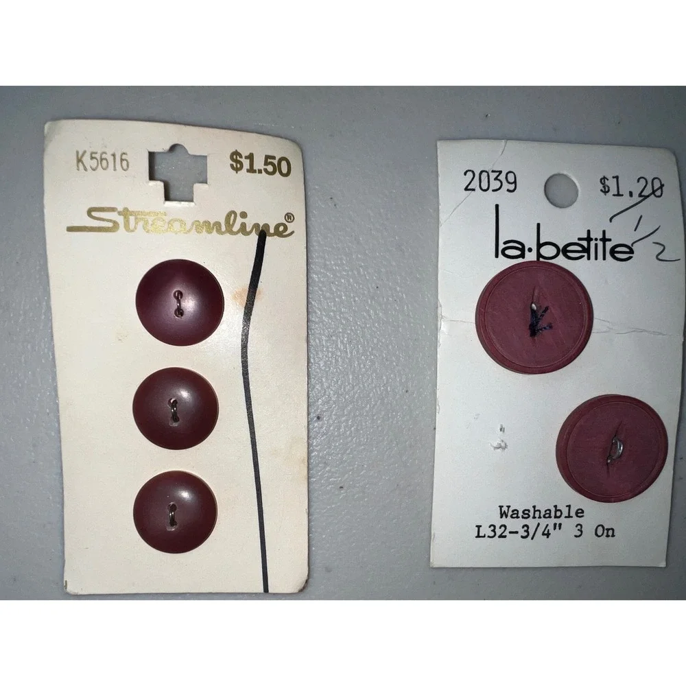Vintage Streamline La Vogue La Petite Sewing Buttons Lot‎ Assorted Colors Sizes